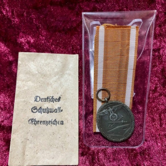 WW2 German West Wall Medal 13